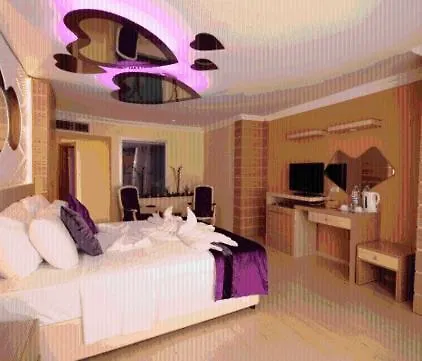 Dora Hotel